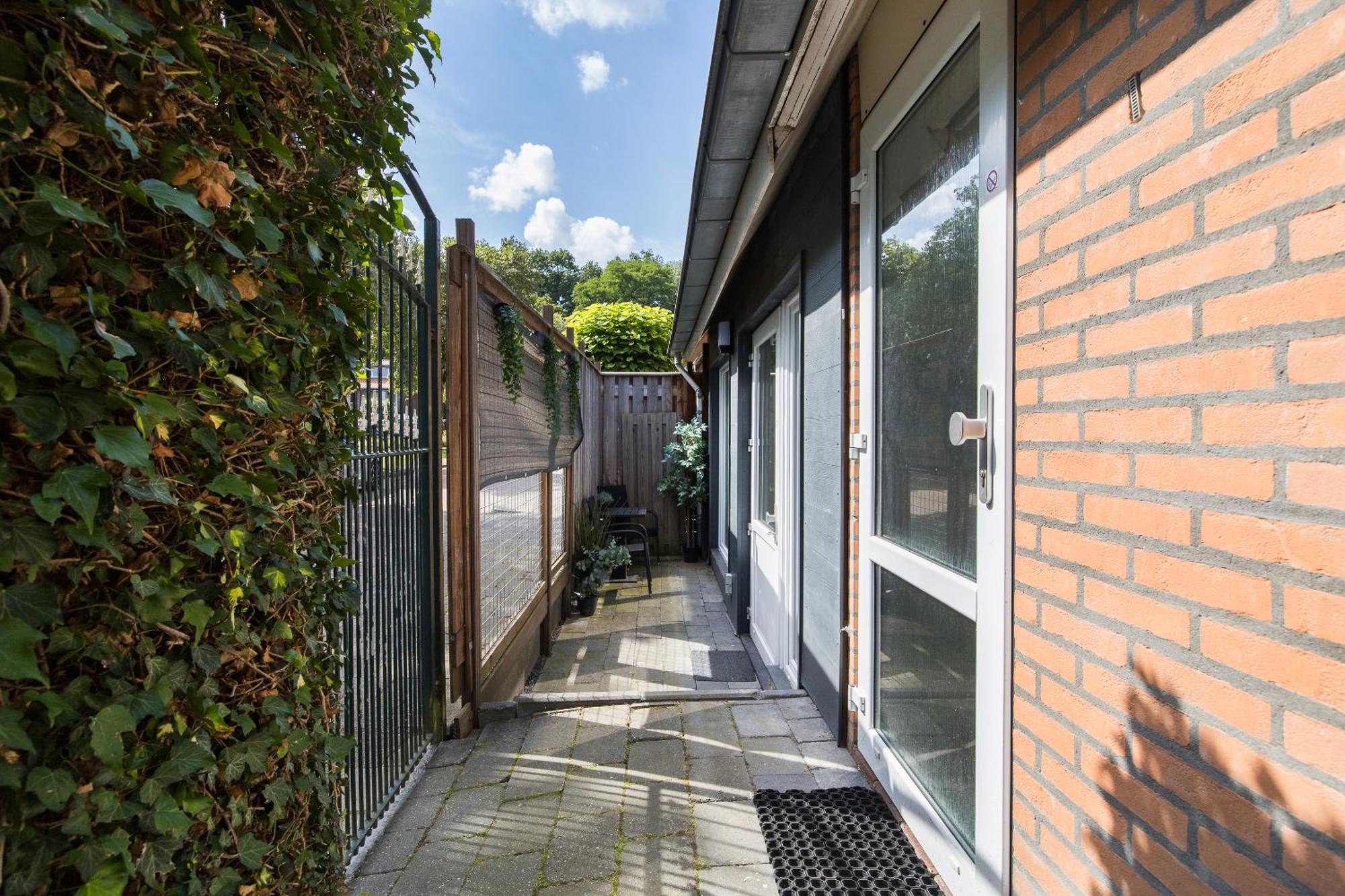 Luxe Wellness Apartment Apeldoorn With Jacuzzi And Sauna ภายนอก รูปภาพ